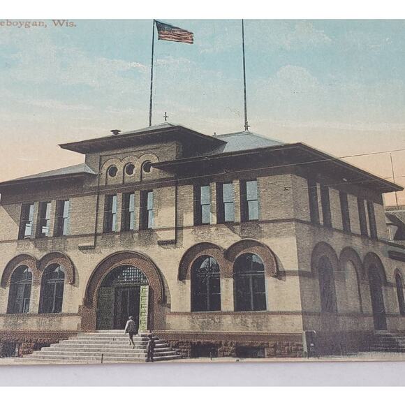 U.S. Post Office Sheboygan, Wisconsin 208350 Leighton Valentine Vintage Postcard - Picture 1 of 11